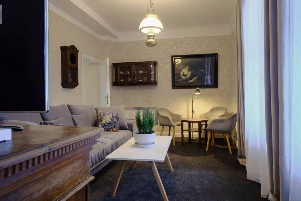 00104 Pokoj 3 Osobowy Noclegi Sarbinowo